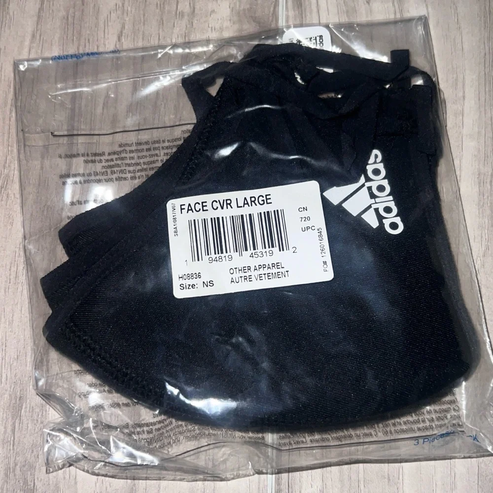 adidas sleek black